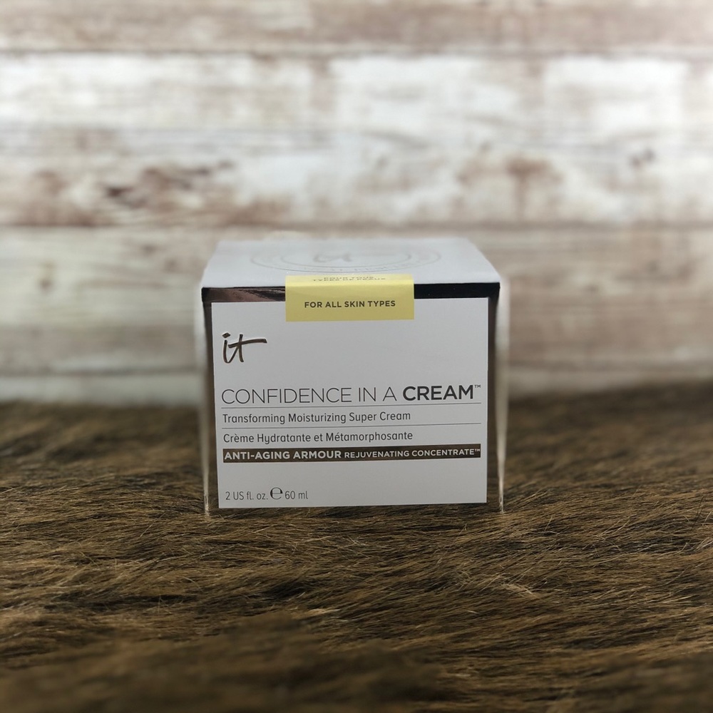 It Cosmetics confidence in a cream